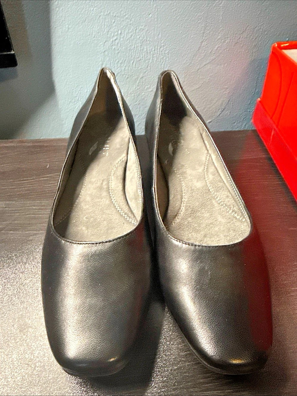 Aerosoles Subway Women's Black Flats US 10.5 Like New